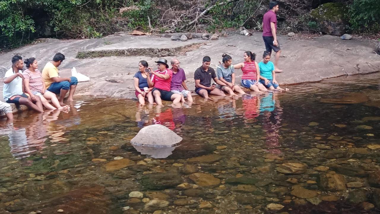 Eco Lodge Meemure & Adventure Park Mimure الغرفة الصورة